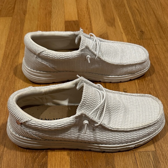 Bruno Marc | Women’s White Casual Shoes - Picture 6 of 15